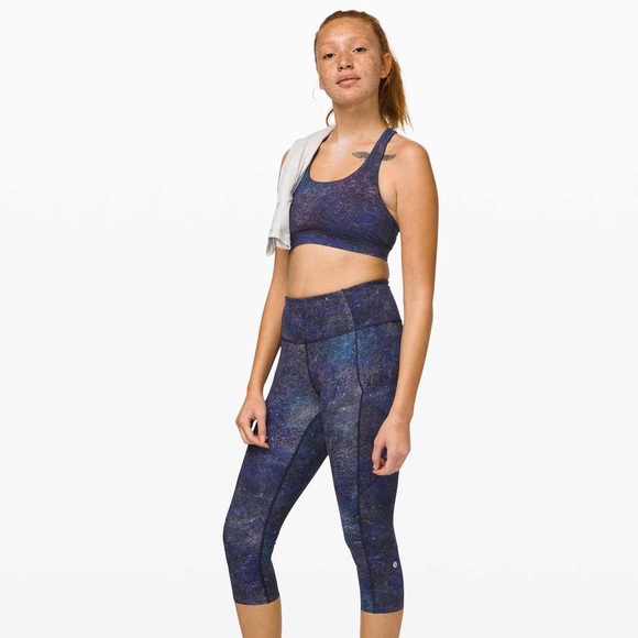 lululemon athletica Pants - Lululemon Fast and Free High-Rise Crop II in Polar Lights Blue Multi - size 6